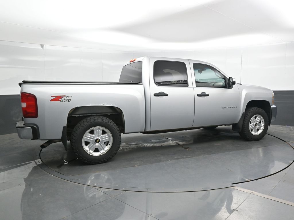 Used 2013 Chevrolet Silverado 1500 LT with VIN 3GCPKSE70DG376547 for sale in Sycamore, IL