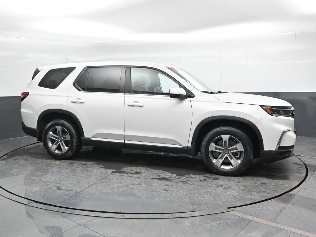 Certified 2023 Honda Pilot EX-L 7 Passenger SUV