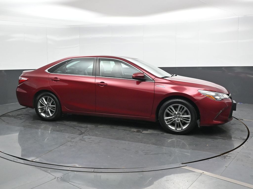 2015 Toyota Camry Hybrid SE photo 3