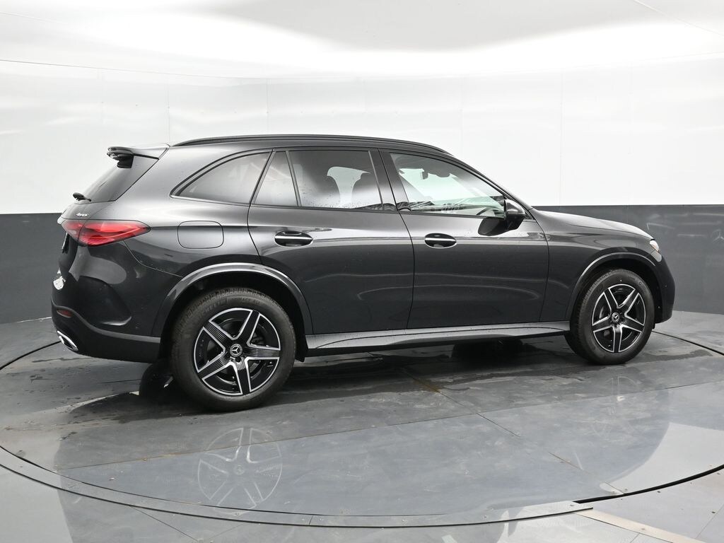 Used 2025 Mercedes-Benz GLC 300 4MATIC SUV