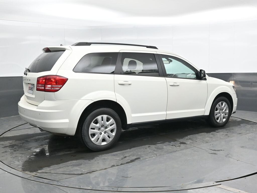 Used 2020 Dodge Journey SE Value SUV