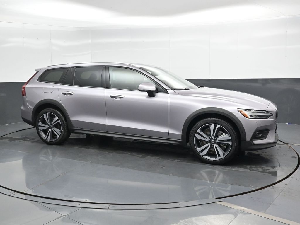New 2026 Volvo V60 Cross Country B5 Plus Wagon