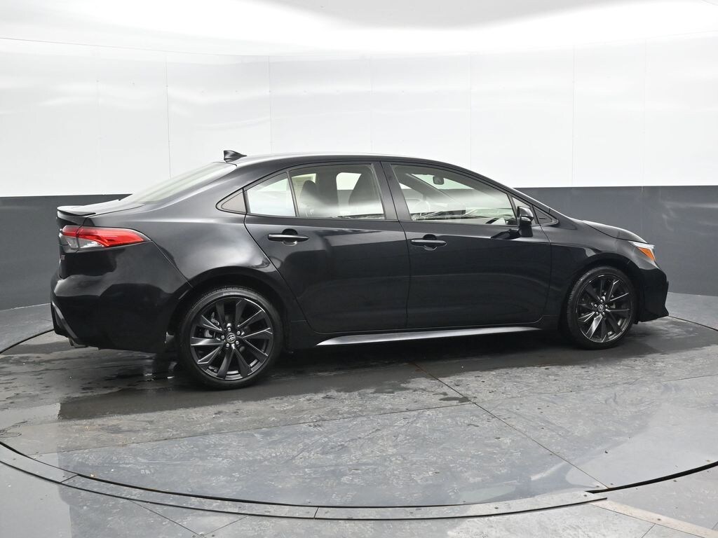 Used 2024 Toyota Corolla SE Sedan