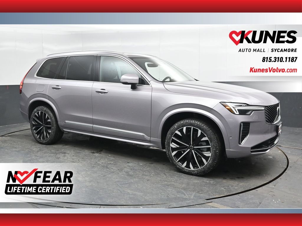 2026 Volvo XC90 Plus's photo