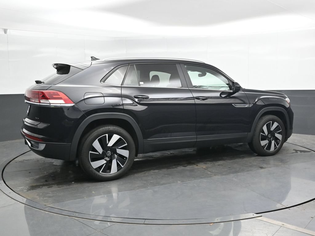 Used 2024 Volkswagen Atlas Cross Sport 2.0T SE w/Technology SUV