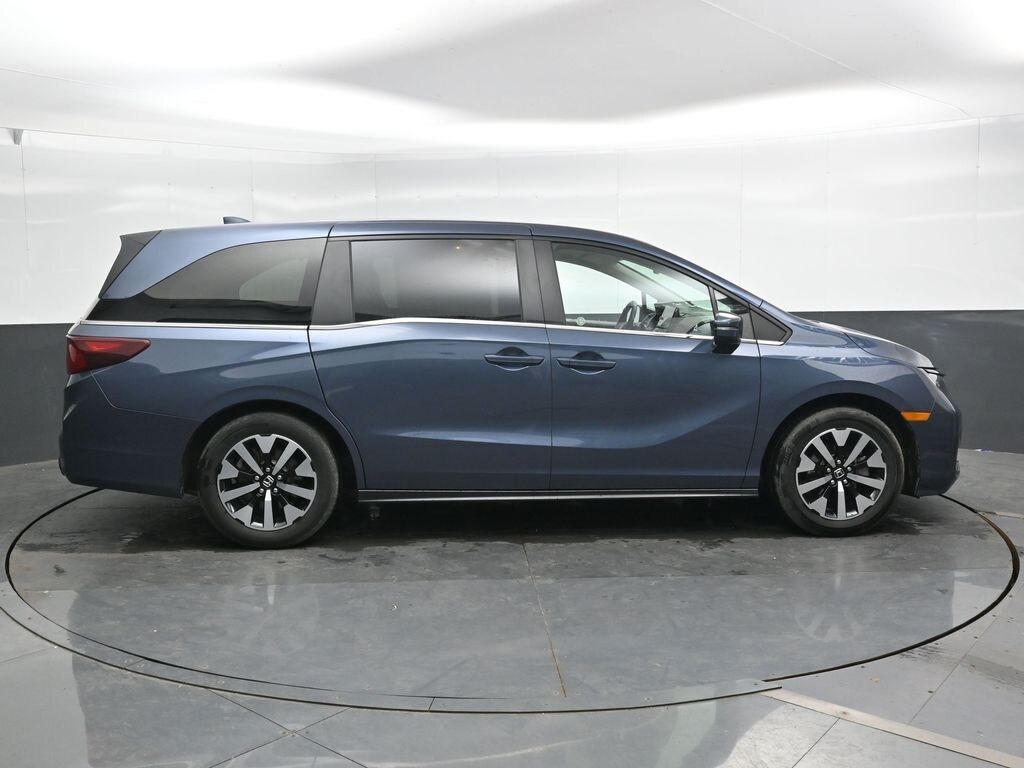 Used 2025 Honda Odyssey EX-L Van