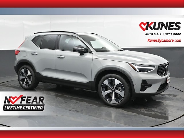 2026 Volvo XC40 B5 Plus SUV