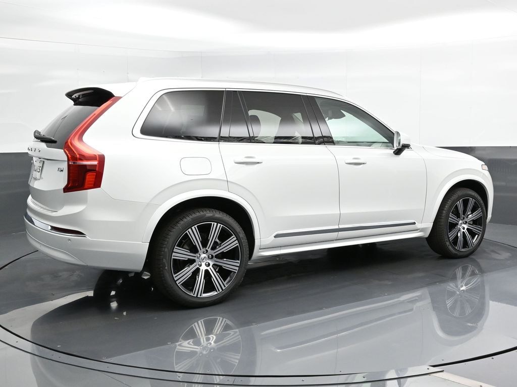 Certified 2025 Volvo XC90 plug-in hybrid T8 Core 7-Seater SUV