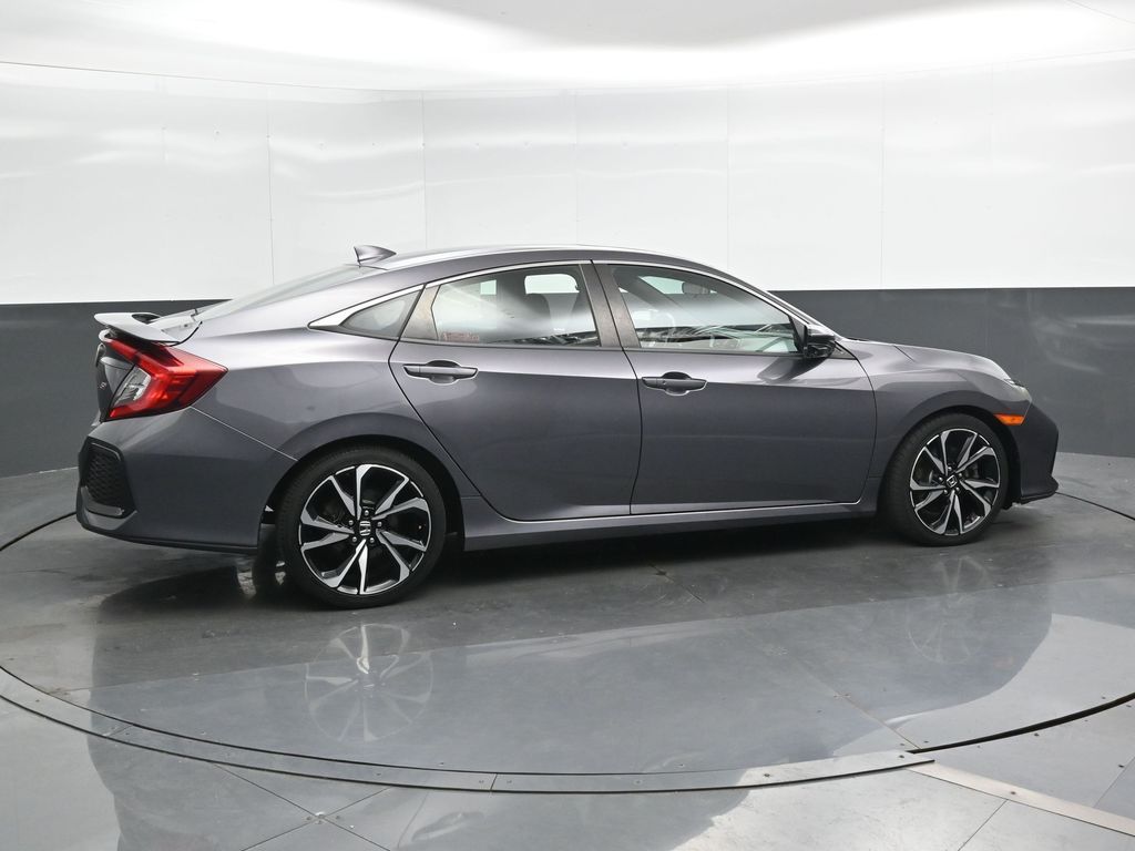 2017 Honda Civic Si photo 2