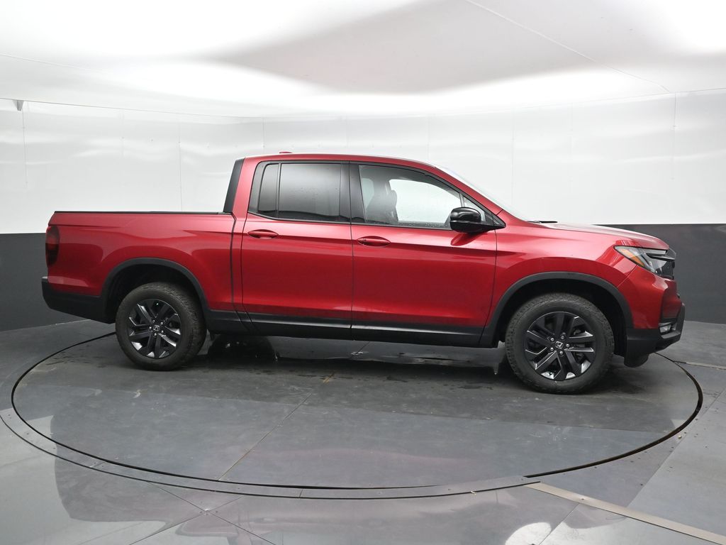 2025 Honda Ridgeline Sport photo 3