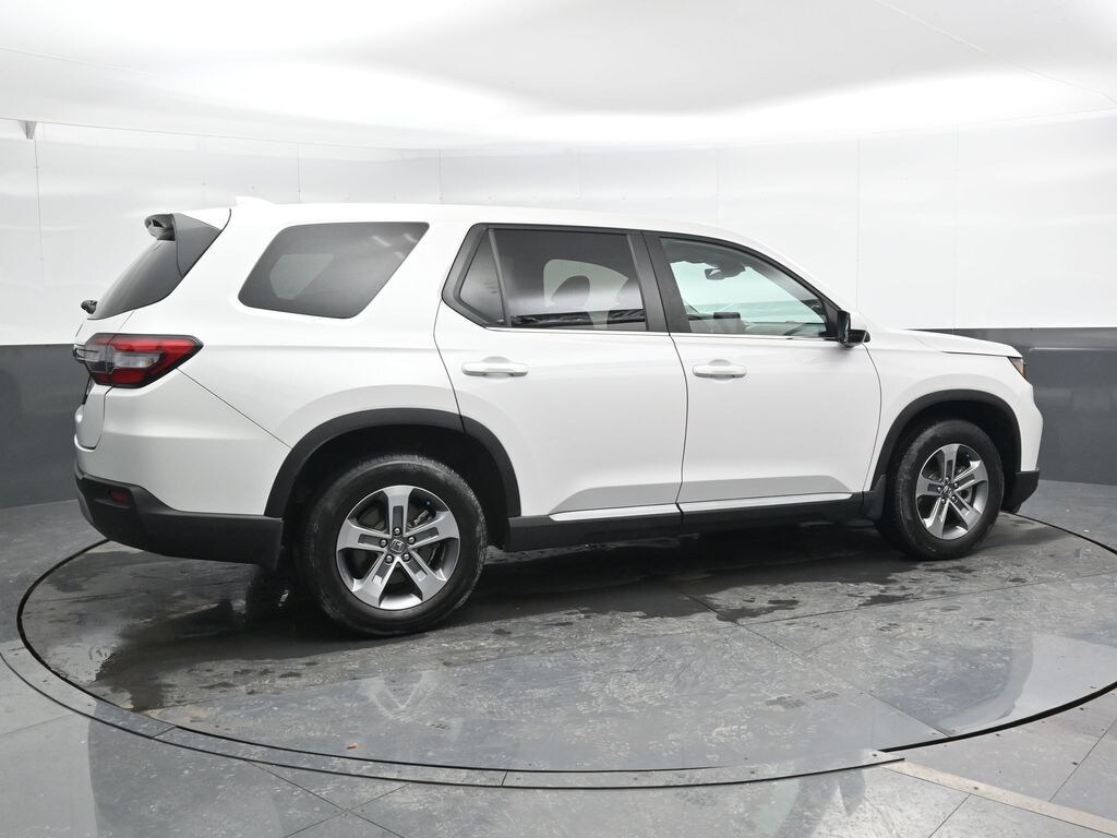 Certified 2023 Honda Pilot EX-L 7 Passenger SUV
