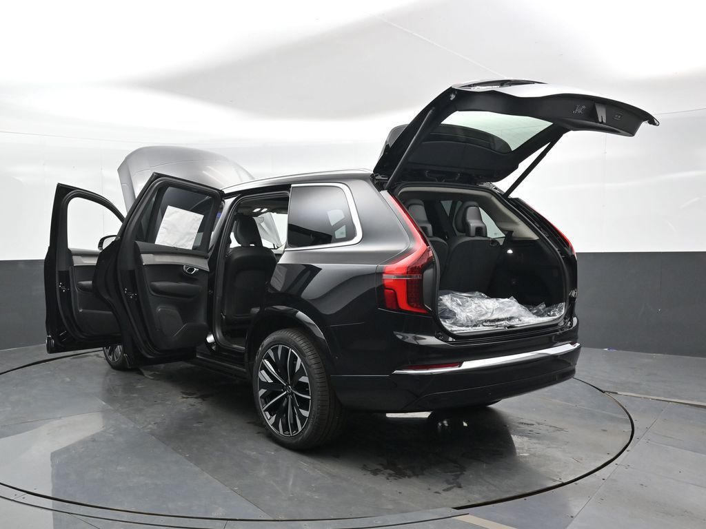 2026 Volvo XC90 Ultra - Photo 49