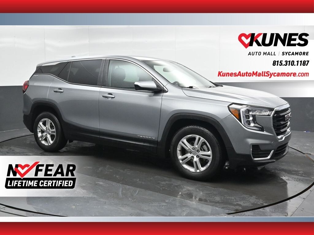 Used 2024 GMC Terrain SLE SUV