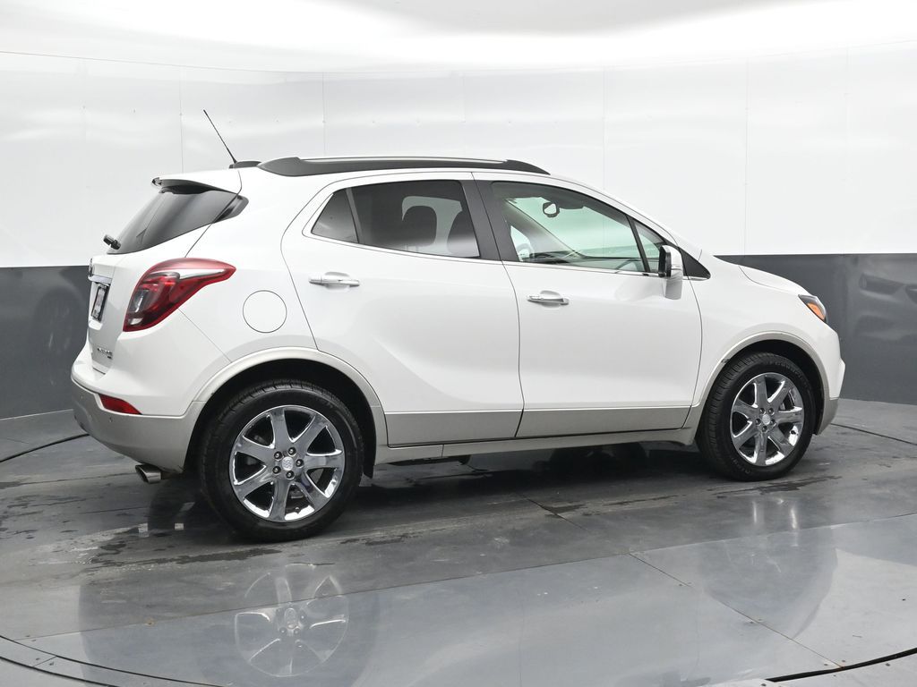 2019 Buick Encore Essence photo 2