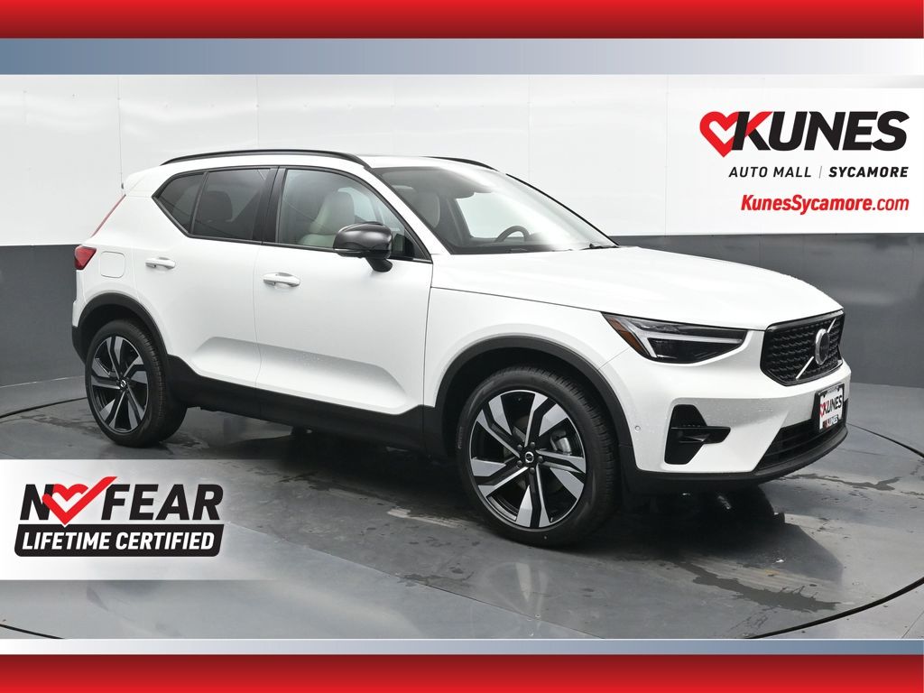 2026 Volvo XC40 Ultra's photo