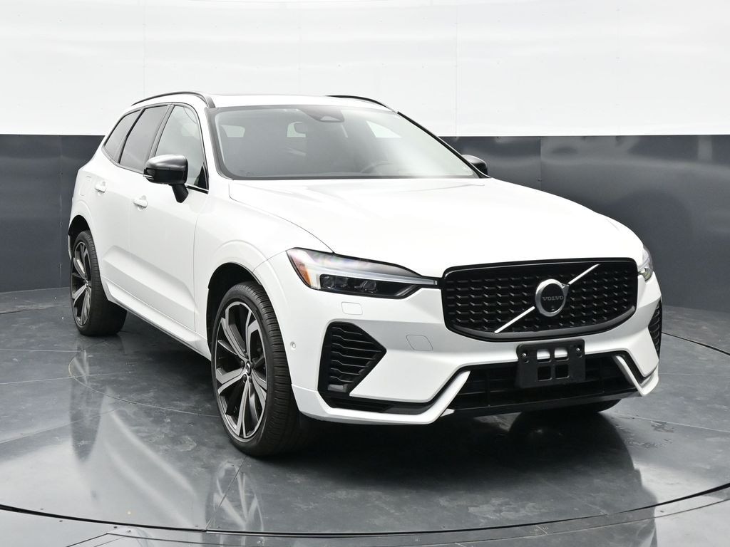 Used 2024 Volvo XC60 plug-in hybrid T8 Ultimate Dark SUV