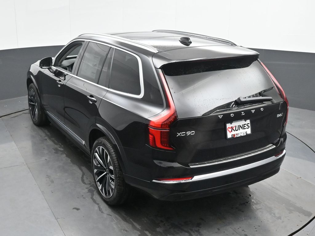 2026 Volvo XC90 Plus - Photo 39
