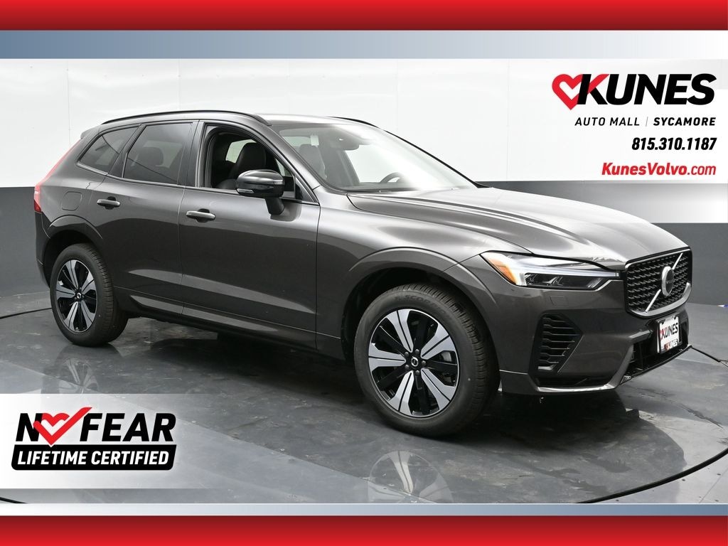 Used 2025 Volvo XC60 plug-in hybrid T8 Core SUV
