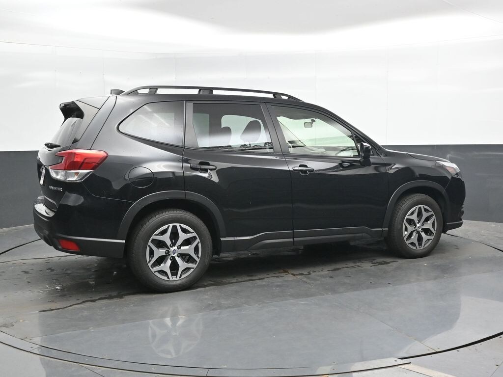 Used 2022 Subaru Forester Premium SUV