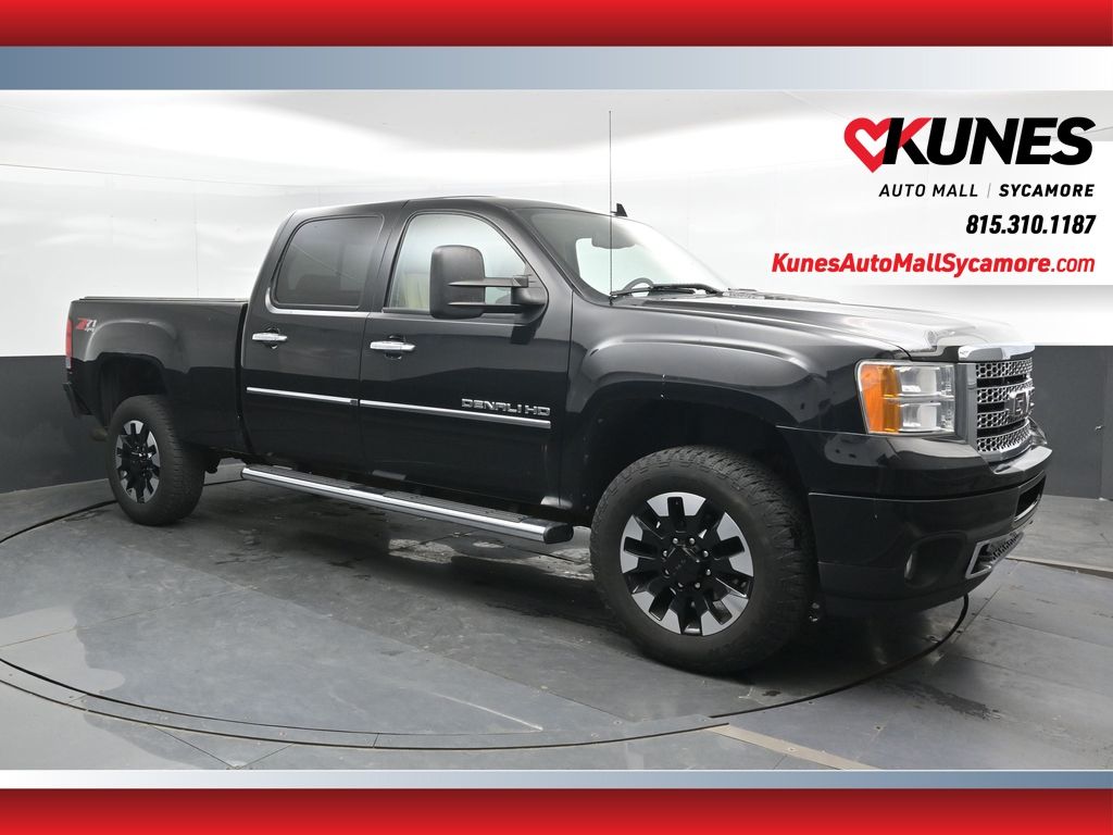 2011 GMC Sierra's photo
