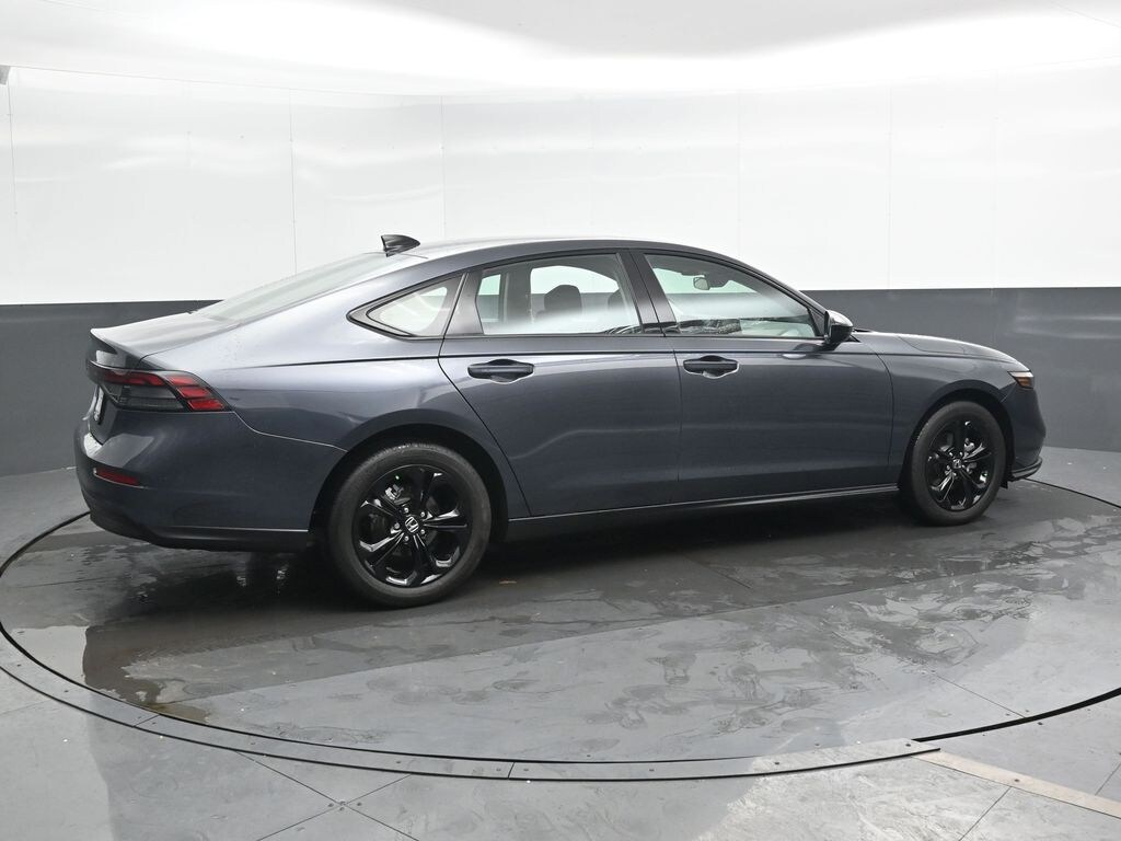 Certified 2025 Honda Accord SE Sedan