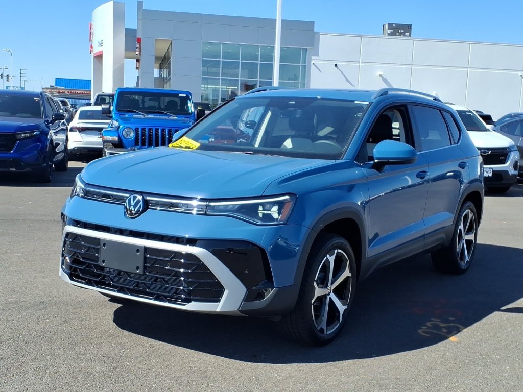 2027 Volkswagen Taos 1.5T SEL SUV