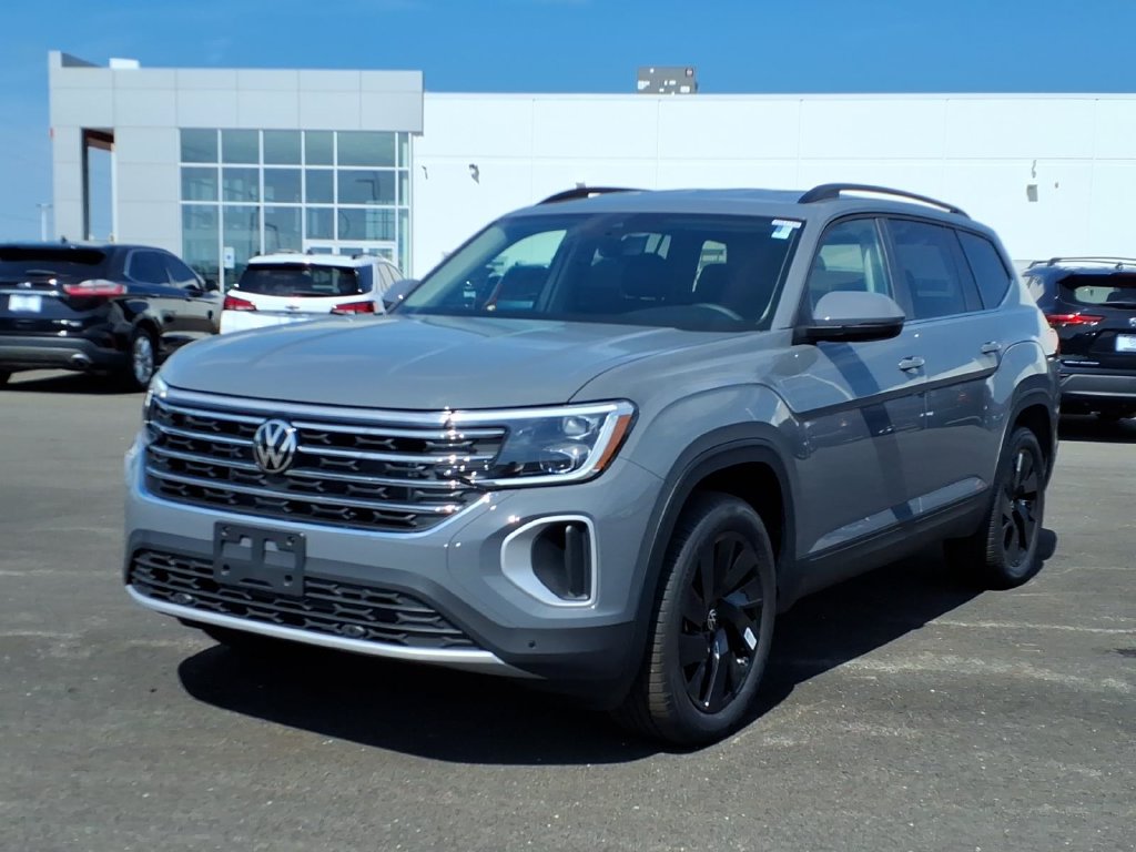 2026 Volkswagen Atlas SE w/Technology SUV