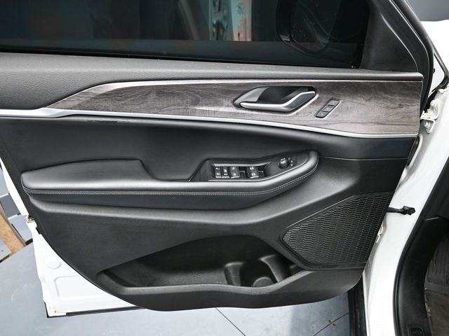 2023 Jeep Grand Cherokee Limited - Photo 11