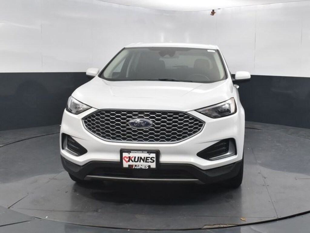 Certified 2024 Ford Edge SUV