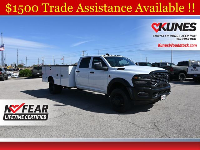 2026 RAM 5500 Big Horn 4X4 Crew Cab DRW 197" WB's photo