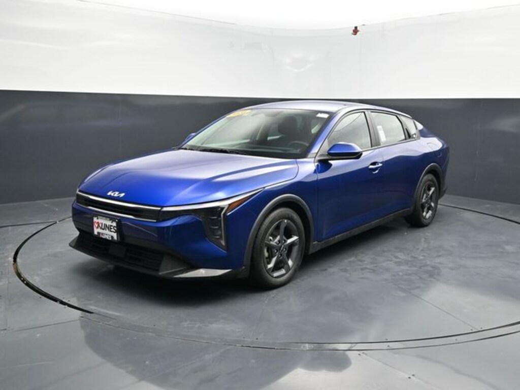 Certified 2025 Kia K4 LXS Sedan