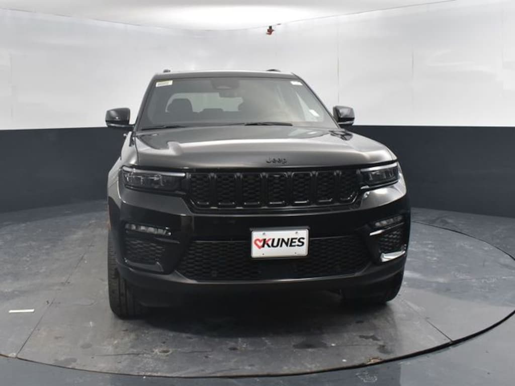 New 2025 Jeep Grand Cherokee Limited Sport Utility