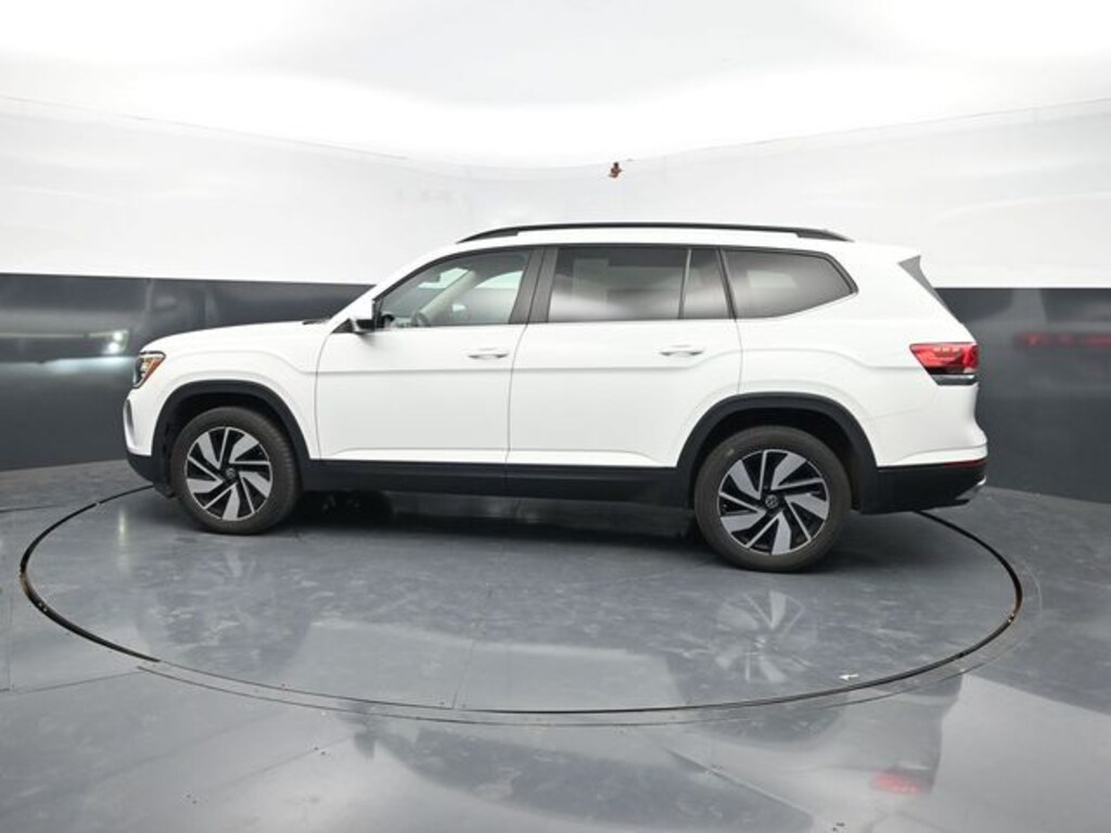 Certified 2024 Volkswagen Atlas 2.0T SE w/Technology SUV