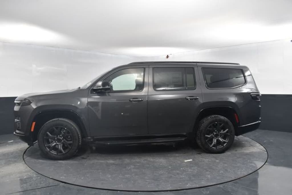 New 2026 Jeep Grand Wagoneer Limited Altitude Sport Utility