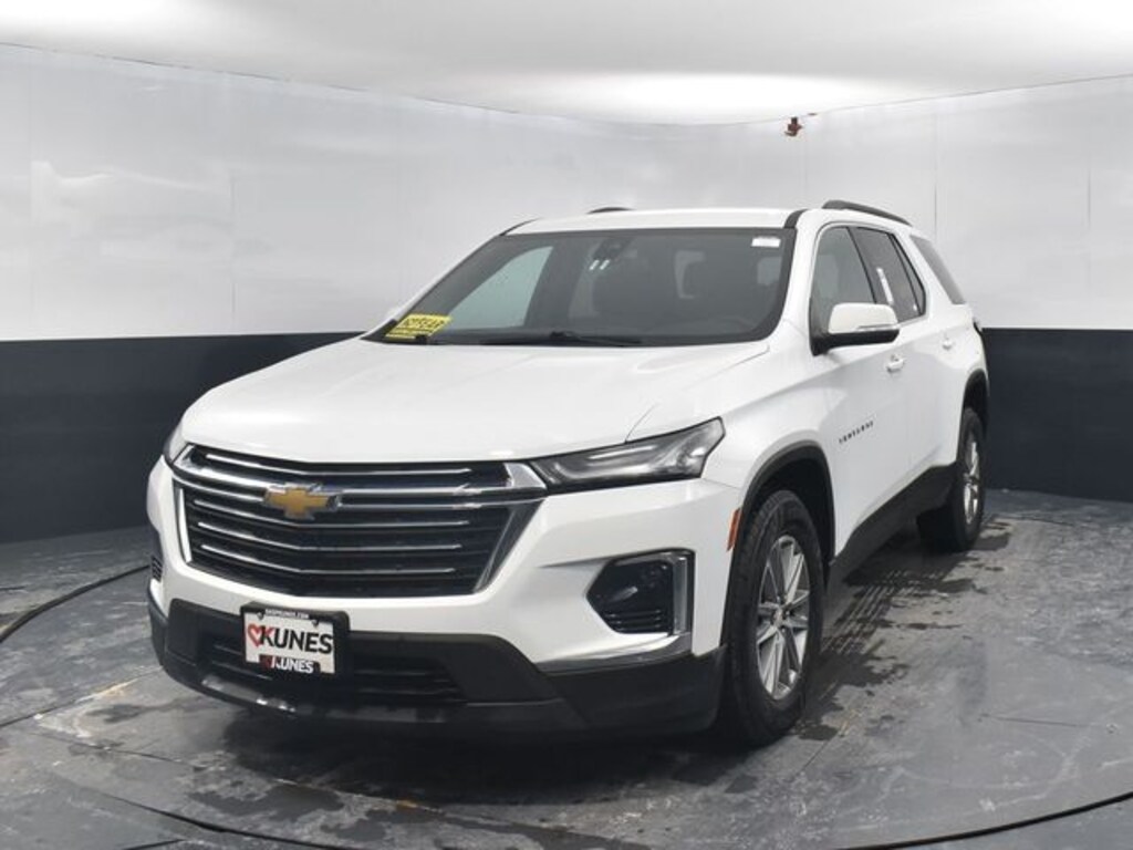 Certified 2023 Chevrolet Traverse LT Cloth w/1LT SUV