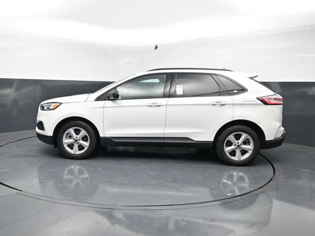 Certified 2022 Ford Edge SE SUV