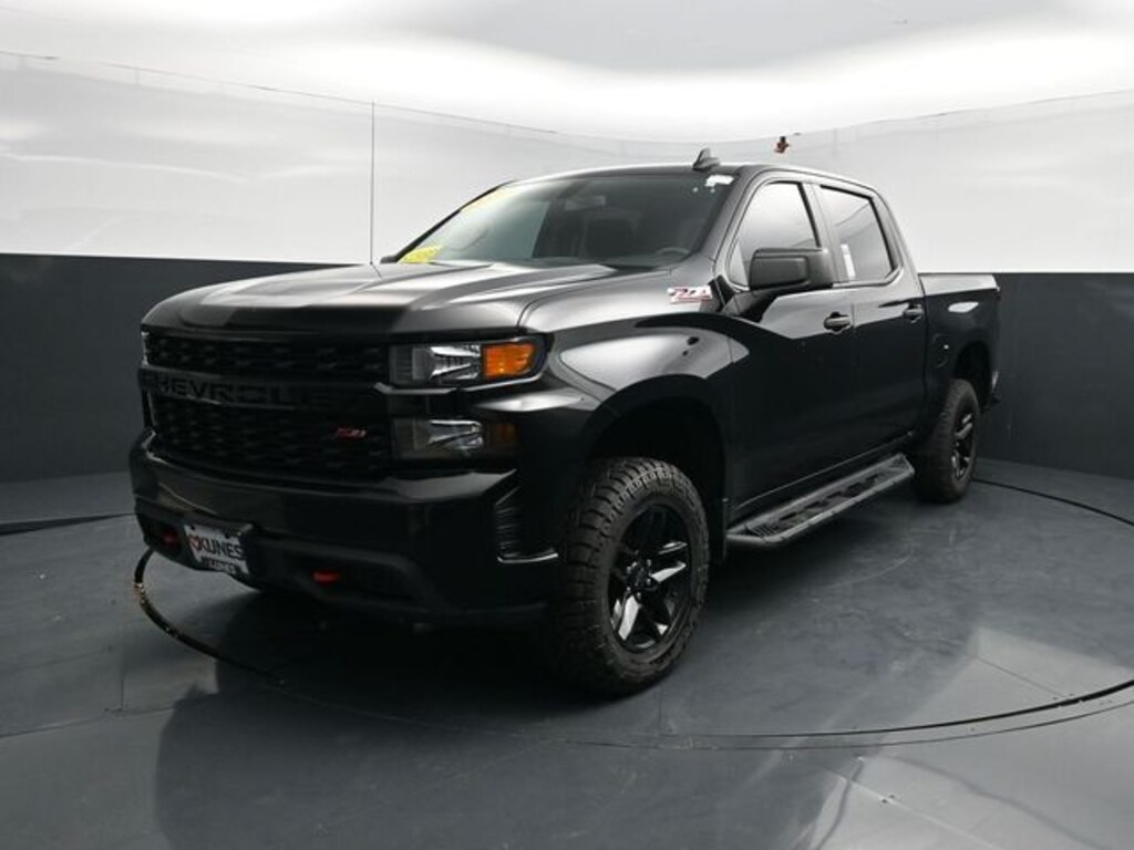 Used 2021 Chevrolet Silverado 1500 Custom Trail Boss Truck Crew Cab