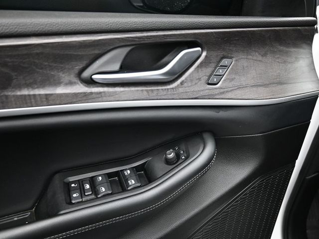 2023 Jeep Grand Cherokee Limited - Photo 12