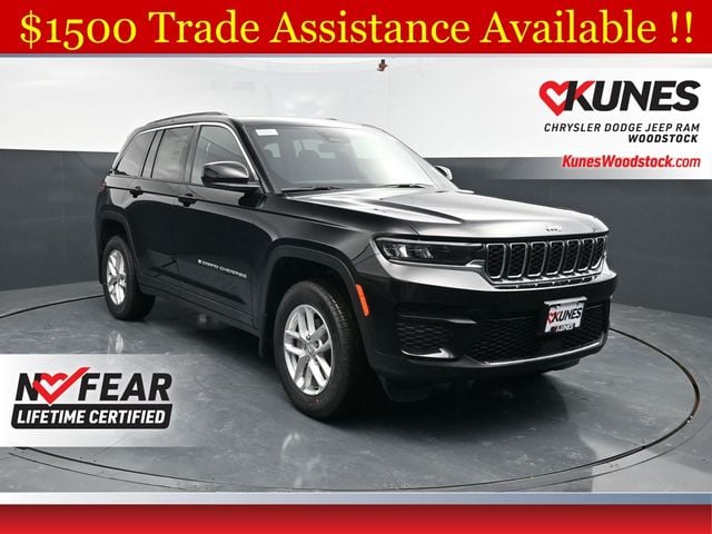 2026 Jeep Grand Cherokee Laredo X 4x4's photo