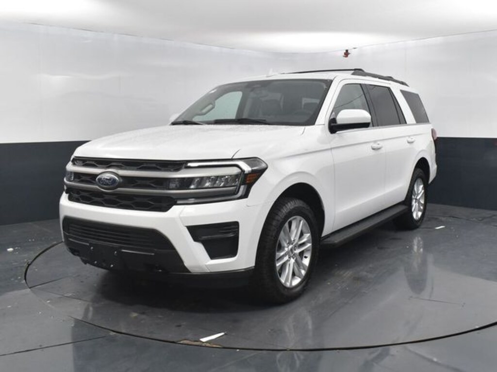 Used 2024 Ford Expedition XLT SUV
