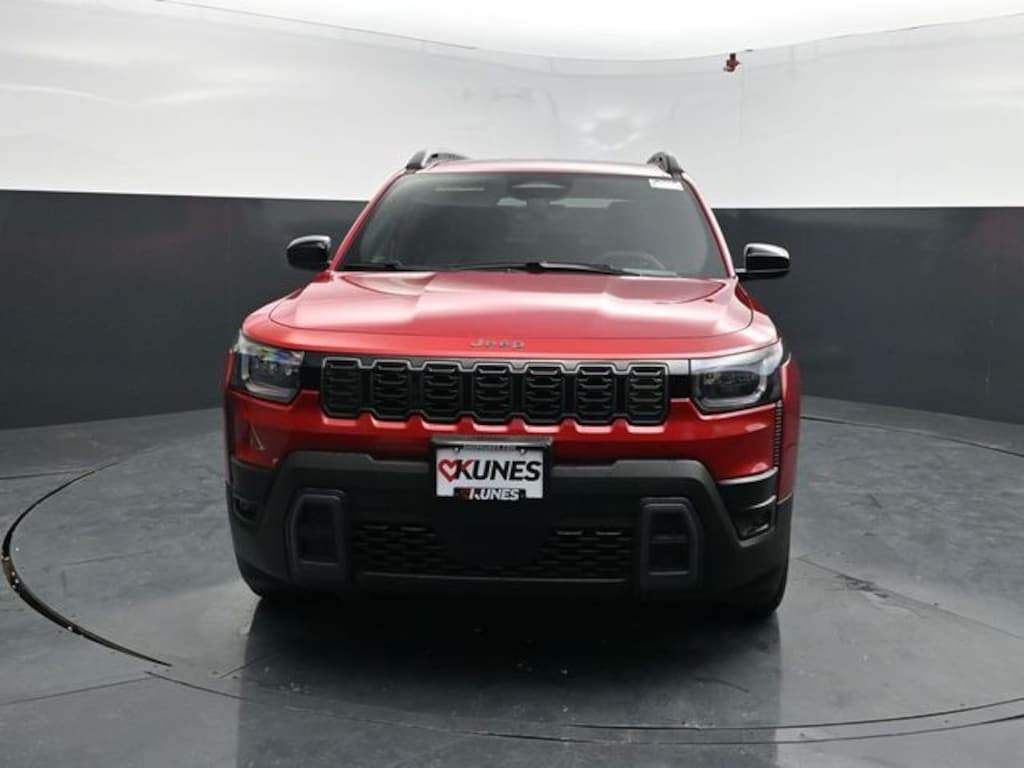 New 2026 Jeep Cherokee Laredo Sport Utility