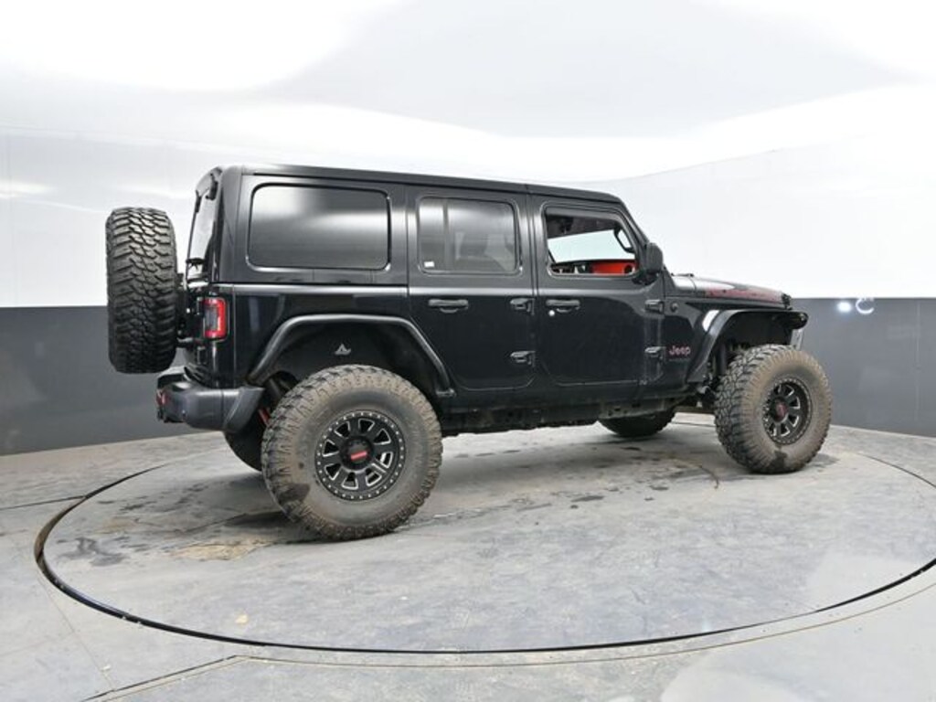 Used 2018 Jeep Wrangler Unlimited Rubicon 4x4 SUV