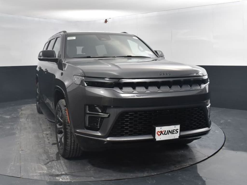 New 2026 Jeep Grand Wagoneer Limited Altitude Sport Utility