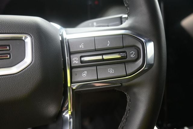 2025 GMC Yukon Elevation - Photo 19