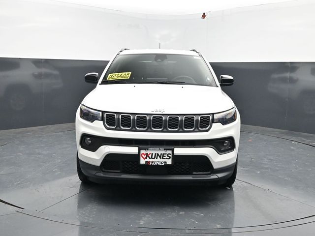 Used 2024 Jeep Compass Latitude with VIN 3C4NJDBN7RT109168 for sale in Belvidere, IL