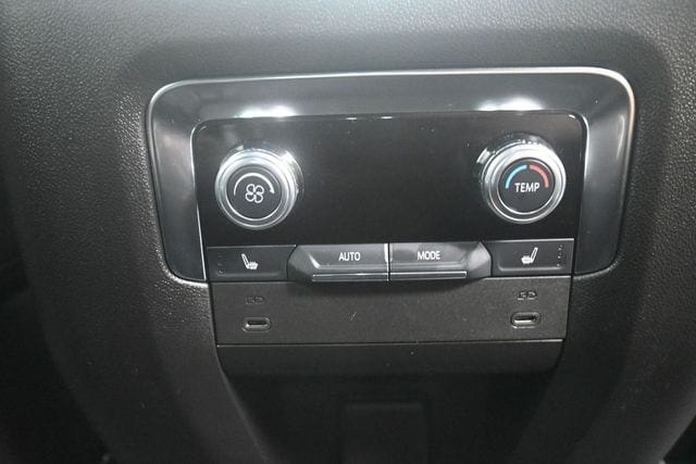 2025 GMC Yukon Elevation - Photo 44