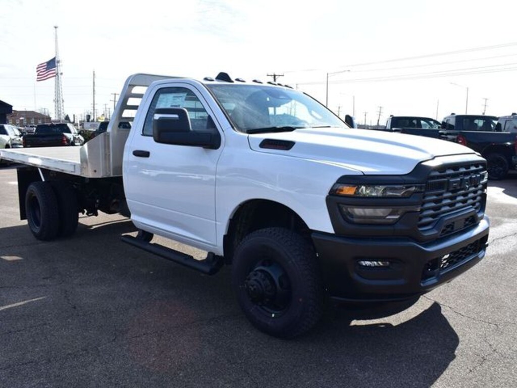 New 2026 Ram 3500 Chassis Cab Tradesman 167.5 WB Pickup