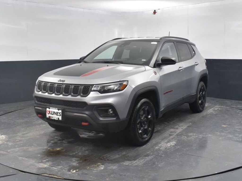 Used 2023 Jeep Compass Trailhawk SUV