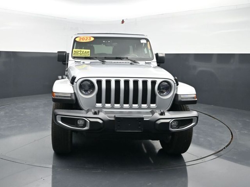 Used 2023 Jeep Wrangler 4-DOOR SAHARA 4X4 SUV