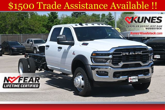 2026 RAM 5500 Big Horn 4X4 Crew Cab DRW 197" WB's photo